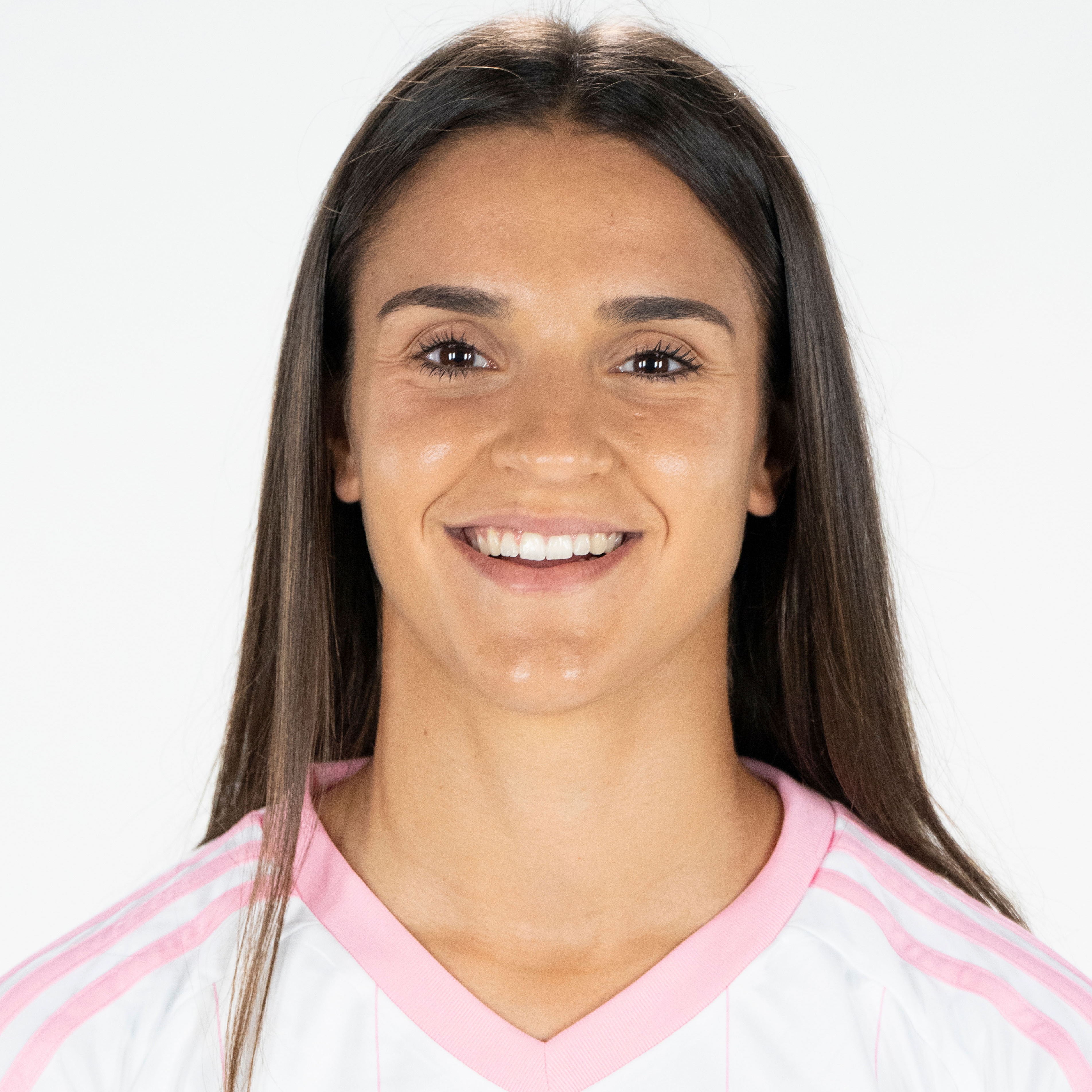 Paula León