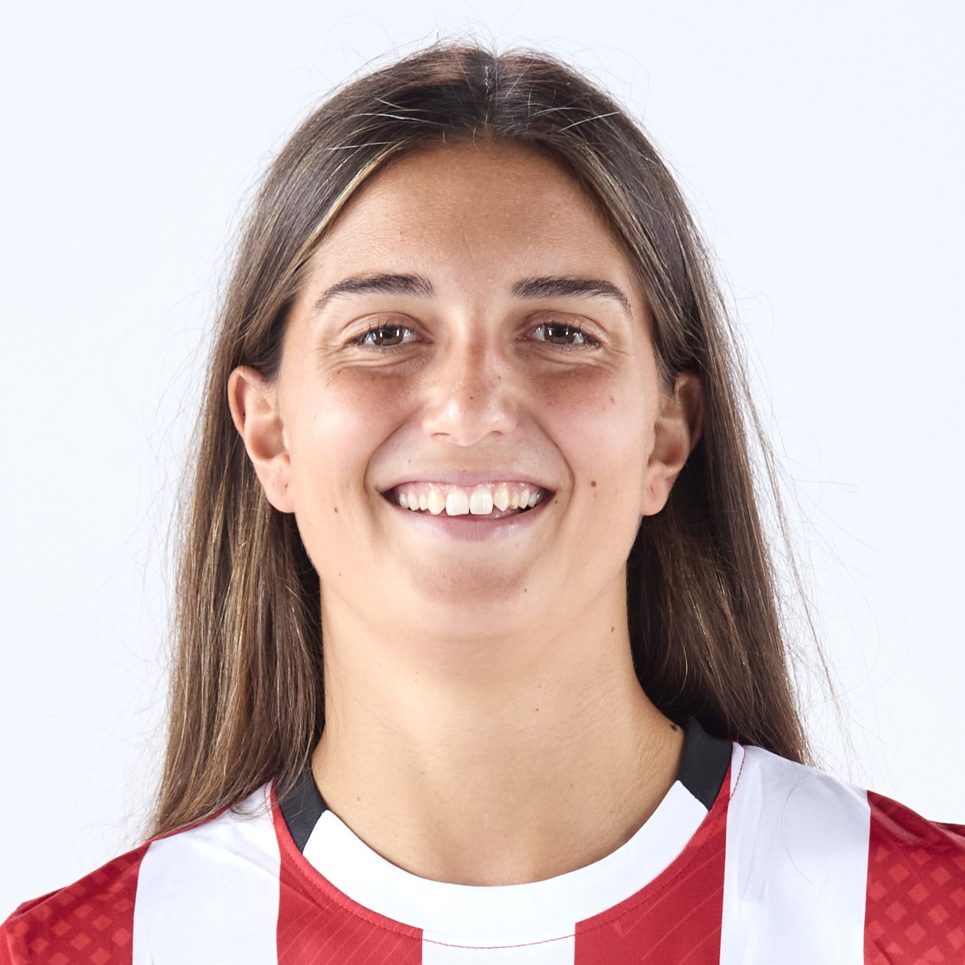 C. Fernández